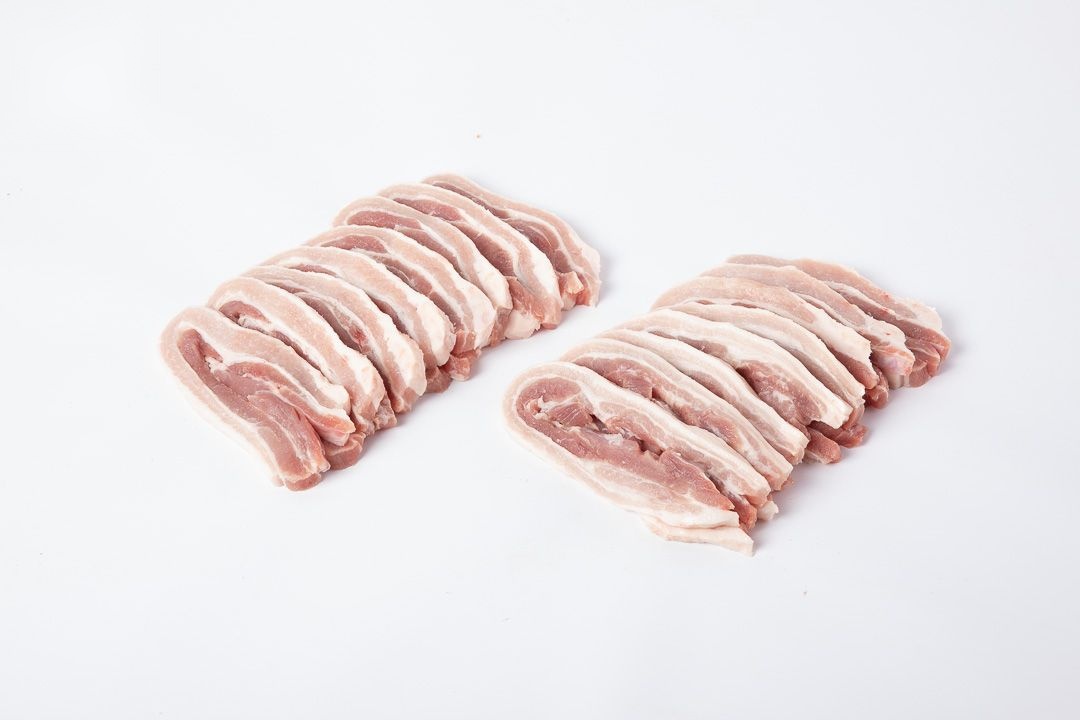 Belly Type One boneless, rindless, without softbone, sliced